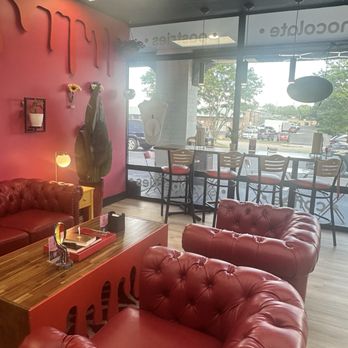 Drizzle - Coffee & Tea Near Me - Greensboro, North Carolina
