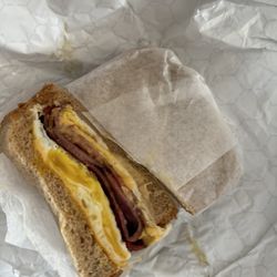 Pop's Place - TURKEY BACON, EGG & CHEESE