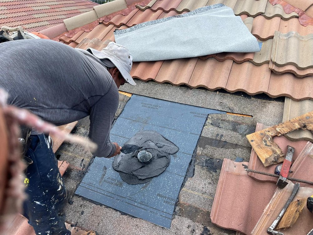 Slide of S & R Roofing Services LLC