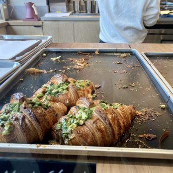 Miopane - The last of the onion croissant - Bakeries Near Me - Pasadena, California
