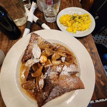 Jam Cafe on Beatty - Apple cinnamon French toast - Breakfast & Brunch Near Me - Vancouver, British Columbia Jam Cafe on Beatty - Apple cinnamon French toast - Breakfast & Brunch Near Me - Vancouver, British Columbia