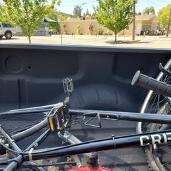 Caesar's Cyclery of Marin - Another fixed bike.