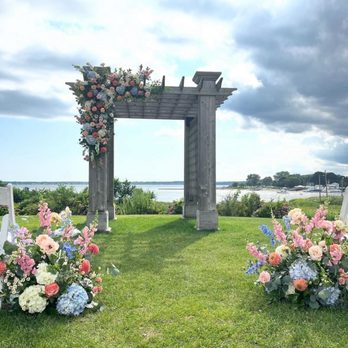 The Secret Garden - Florists Near Me - Jamestown, Rhode Island