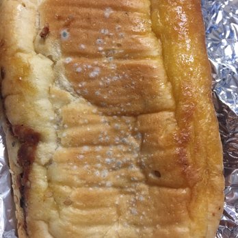Gaetano's - This is mold!! Stephen the manager there was rude and thought I was a liar when I confronted him! They told me it was garlic - Pizza Near Me - Cherry Hill, New Jersey Gaetano's - This is mold!! Stephen the manager there was rude and thought I was a liar when I confronted him! They told me it was garlic - Pizza Near Me - Cherry Hill, New Jersey