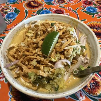 Wild Rose Northern Thai Eats - Khao Soi Curry - chicken - Thai Near Me - Bend, Oregon Wild Rose Northern Thai Eats - Khao Soi Curry - chicken - Thai Near Me - Bend, Oregon