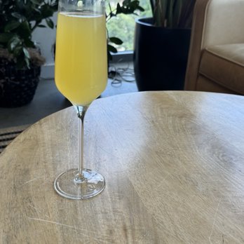 Brut Hotel - Mimosa - Hotels Near Me - Tulsa, Oklahoma