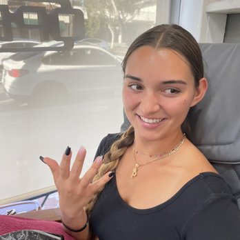 V Nails & Waxing Spa - Nail Salons Near Me - San Clemente, California V Nails & Waxing Spa - Nail Salons Near Me - San Clemente, California