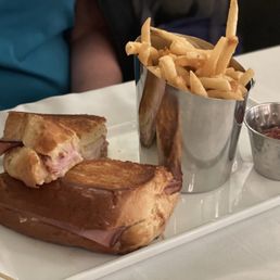 Croque Monsieur $17