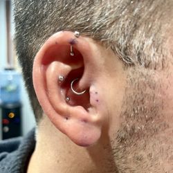 Spider Bite Body Piercing - All mapped out !