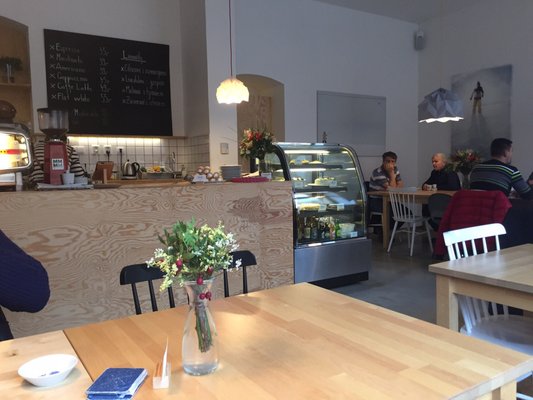 Mikyna Coffee & Food Point by null