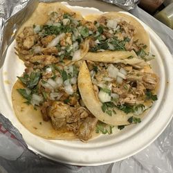 Taqueria El Gallo Diaz - Chicken Taco