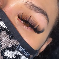 MelaxLashes