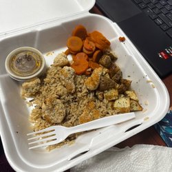 Frannie’s Vegan Cafe - scouts chik'n and rice with carrots