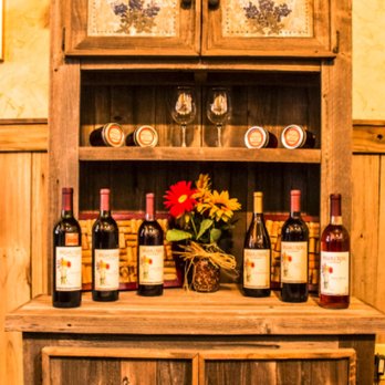 Briar Creek Vineyards - a display of bottles of wine - Wineries Near Me - Whitehouse, Texas Briar Creek Vineyards - a display of bottles of wine - Wineries Near Me - Whitehouse, Texas