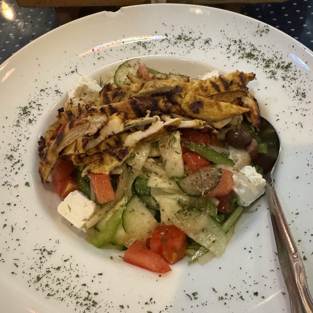 Greek salad w/ grilled chicken Greek salad w/ grilled chicken