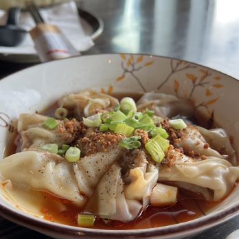 Master Noodle - Sichuan Wonton in Chili Oil - Chinese Near Me - Saint Paul, Minnesota