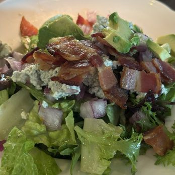 Maggiano's Little Italy - Maggiano's Salad - Italian Near Me - Annapolis, Maryland