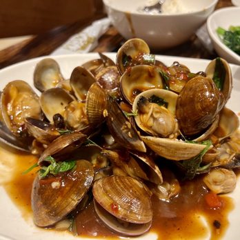 Ginger - Clam - Chinese Near Me - National Harbor, Maryland