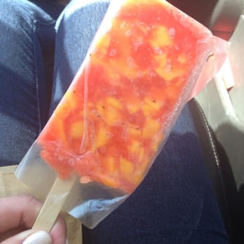Paleteria La Reyna De Michoacan - Juice Bars & Smoothies Near Me - El Monte, California