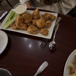 The Ashford House - Wings
