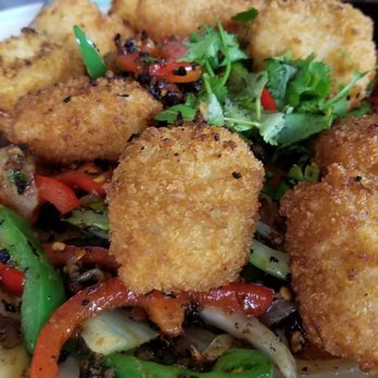 Loving Hut - Spicy Cha Cha (fried silken tofu with dipping sauce) - Vegan Near Me - Orlando, Florida