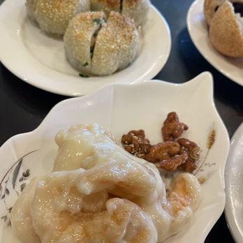 Royal Kitchen - 23. Honey Walnut Prawns shrimp Chives and Shrimp Dumplingsand - Cantonese Near Me - Bellevue, Washington