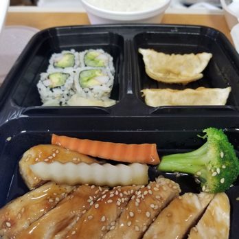 Ahi Sushi Ramen and Grill - Sushi Bars Near Me - Omaha, Nebraska