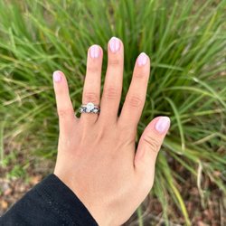 Tropical Oasis Nail Salon - Gel manicure