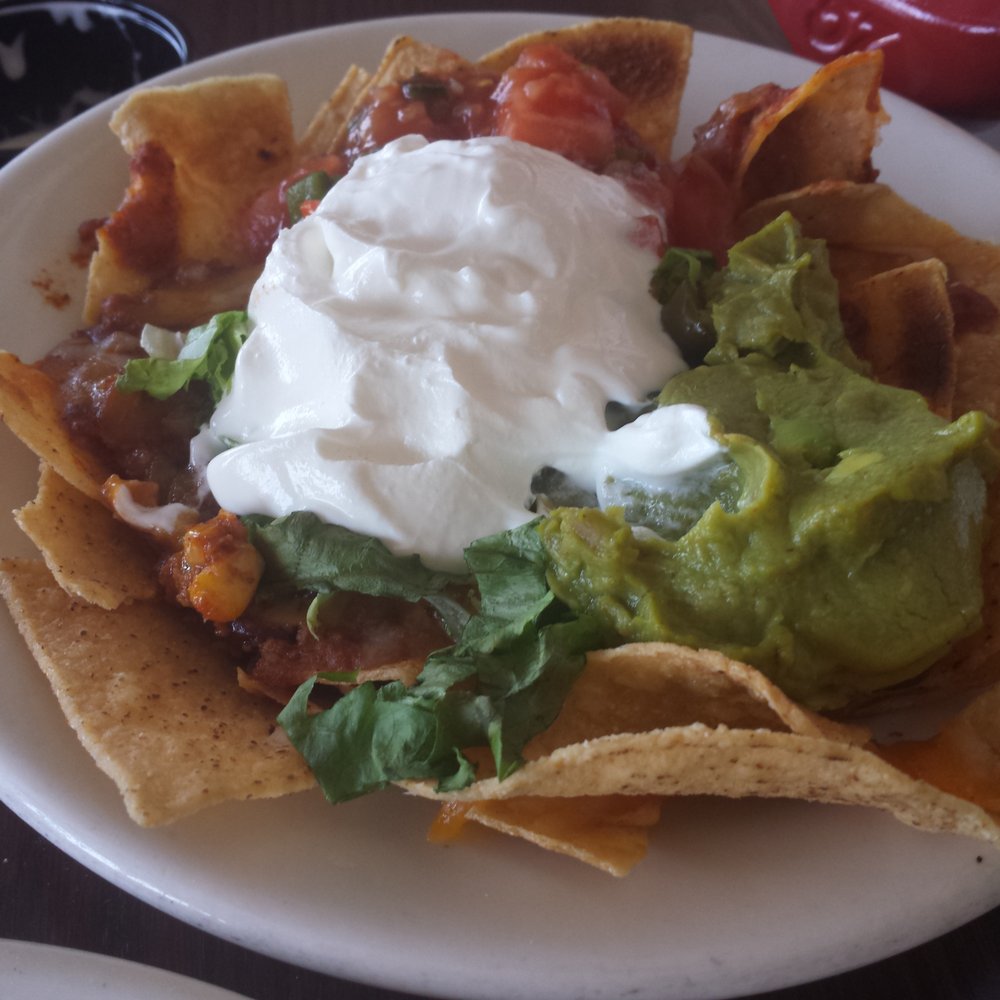 Max & Erma's - Mediocre nachos - American Near Me - Vandalia, Ohio