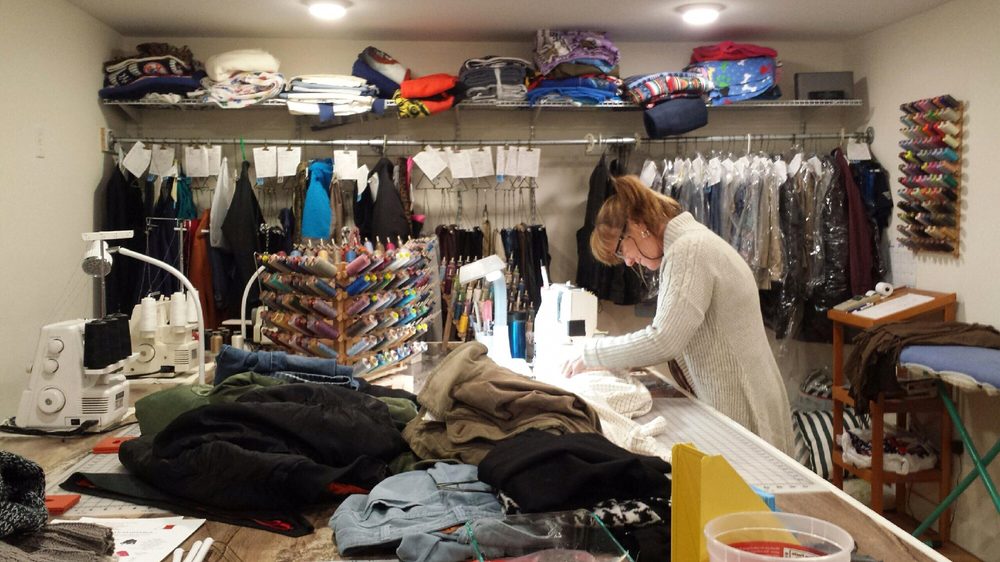 LYNN’S ALTERATIONS AND SEW ON Updated August 2024 195 Mass Rte 6A, Orleans, Massachusetts