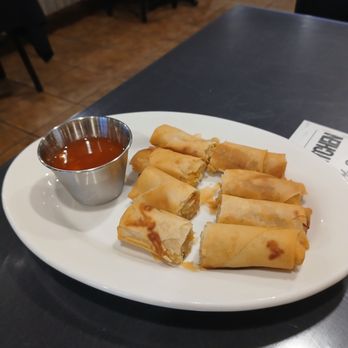 Thai Kitchen - Crispy vegetable spring roll. - Thai Near Me - Austin, Texas Thai Kitchen - Crispy vegetable spring roll. - Thai Near Me - Austin, Texas