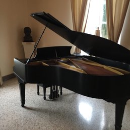 Awesome piano in the lobby Awesome piano in the lobby