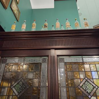 Olde Brick House - Decor - Irish Near Me - Rochester, Minnesota Olde Brick House - Decor - Irish Near Me - Rochester, Minnesota