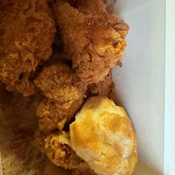 Willie's Chicken Shack - Chicken Wings Near Me - New Orleans, Louisiana