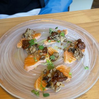 Sweet Amelia’s - Salmon crudo - New American Near Me - Kennett Square, Pennsylvania