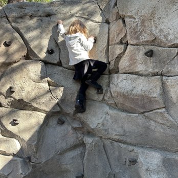 Kidspace Children's Museum - Rock climbing - Children's Museums Near Me - Pasadena, California Kidspace Children's Museum - Rock climbing - Children's Museums Near Me - Pasadena, California