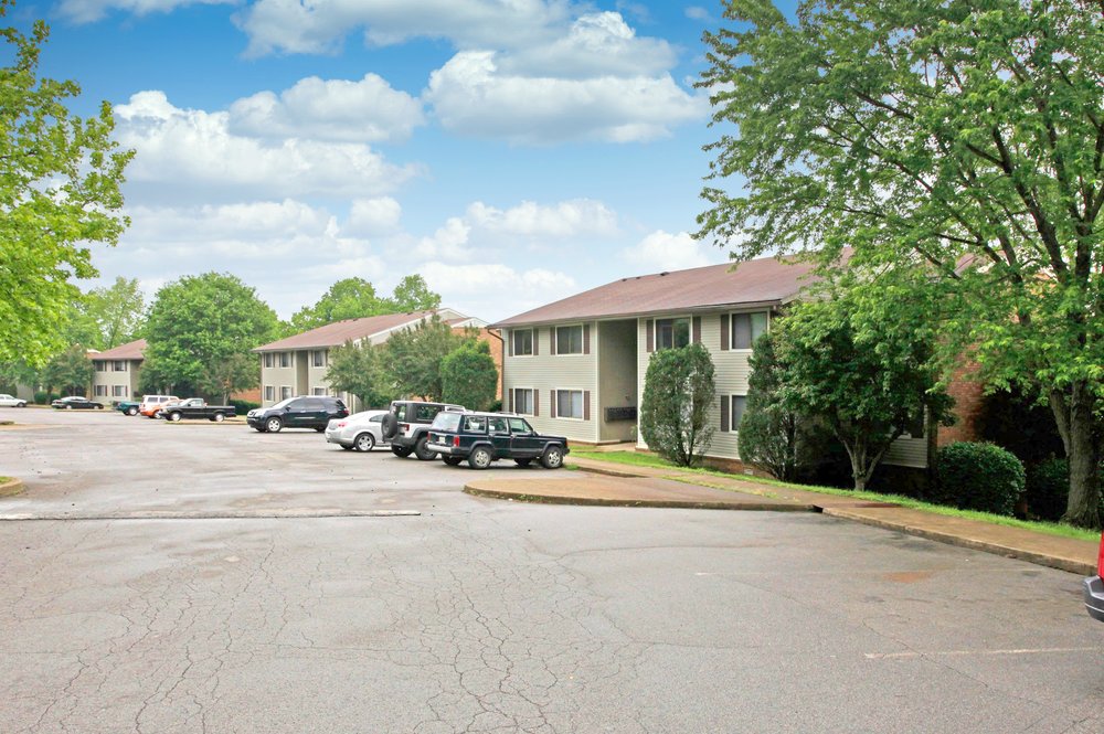 BROOKVIEW APARTMENTS Request Information 304 McLemore St, Dickson