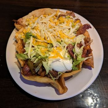 Avocados - Fajita salad with steak - Mexican Near Me - Bradenton, Florida Avocados - Fajita salad with steak - Mexican Near Me - Bradenton, Florida