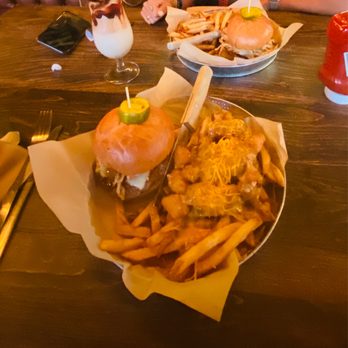 Broderick - Burgers, poutine, boozy shake - Burgers Near Me - Walnut Creek, California