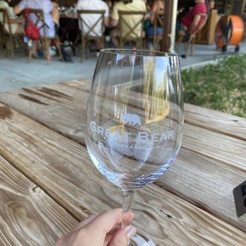 Great Bear Vineyards - Live pianist - Wine Tasting Room Near Me - Davis, California Great Bear Vineyards - Live pianist - Wine Tasting Room Near Me - Davis, California