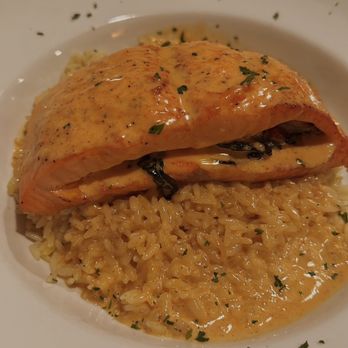 Mario's Tuscany Grill - Salmon ala Mario - Pizza Near Me - Winsted, Connecticut