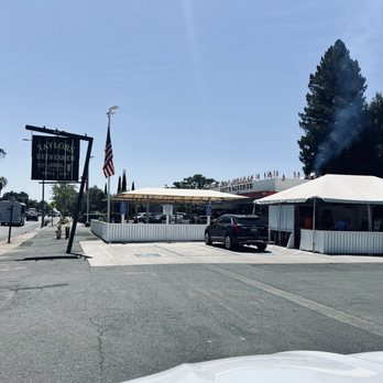 Gott's St. Helena - Never seen it this slow.... Good for me. No wait!! - Burgers Near Me - Saint Helena, California Gott's St. Helena - Never seen it this slow.... Good for me. No wait!! - Burgers Near Me - Saint Helena, California