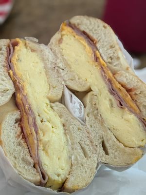 BAGELOO Bagel & Coffee Shop by null