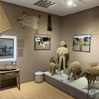 Museo del Queso Manchego - Cheese Museum - Wine Tasting Room Near Me - Toledo, TO Museo del Queso Manchego - Cheese Museum - Wine Tasting Room Near Me - Toledo, TO