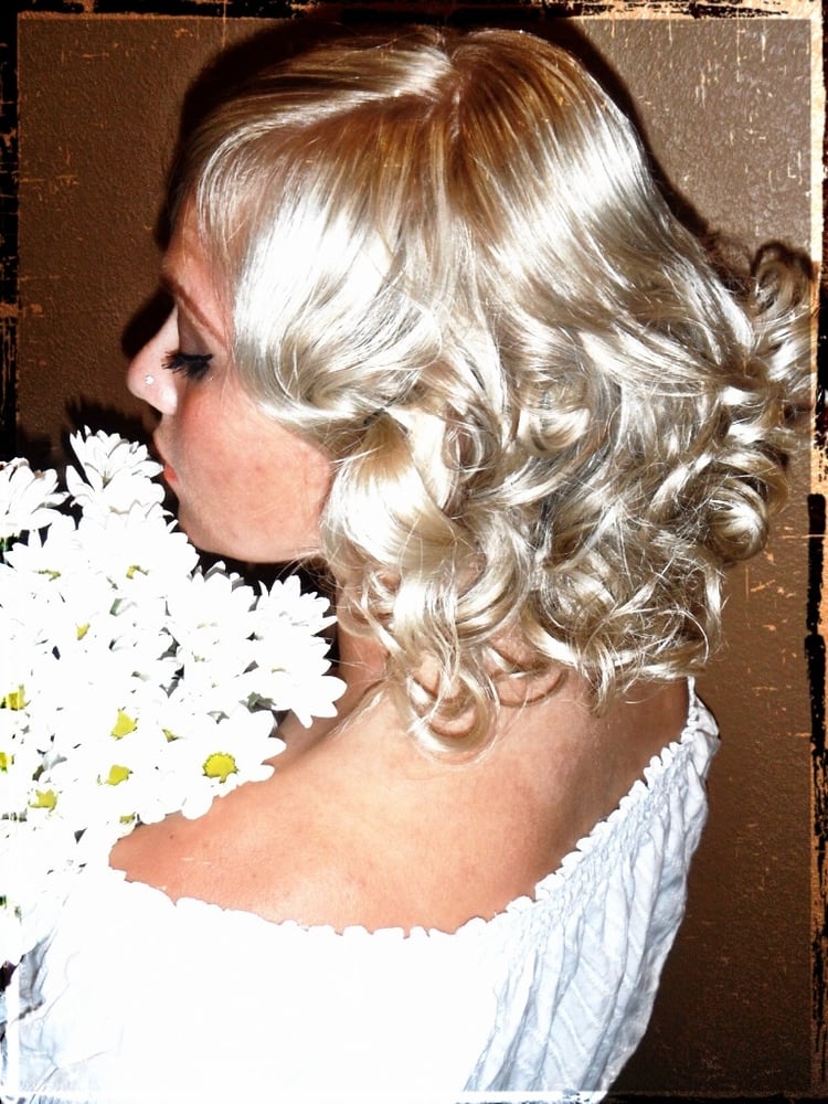 Kupala Studio At Sola Salons Logo