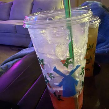Dutch Bros Coffee - Cup full of ice. - Juice Bars & Smoothies Near Me - Brentwood, California Dutch Bros Coffee - Cup full of ice. - Juice Bars & Smoothies Near Me - Brentwood, California