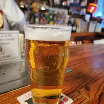 Reese's 1900 - Pubs Near Me - Patchogue, New York