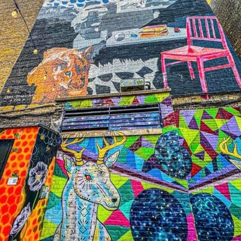 Black Cat Alley - Mural - Public Art Near Me - Milwaukee, Wisconsin