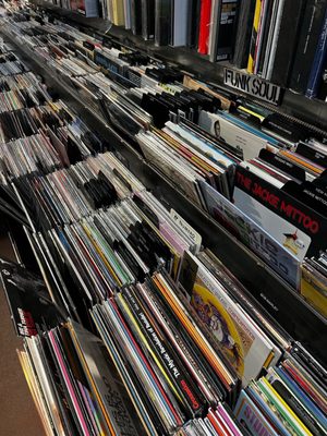 Park Ave CDs by null