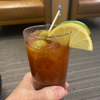 Admirals Club - Bloody Mary cocktail - Airport Lounges Near Me - Pittsburgh, Pennsylvania Admirals Club - Bloody Mary cocktail - Airport Lounges Near Me - Pittsburgh, Pennsylvania